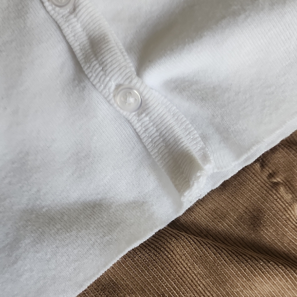White Button-Up Crop Top White Size Small - Picture 5 of 5